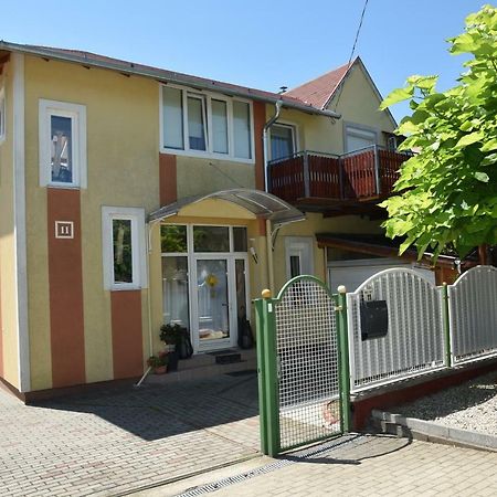 Gyenesi Virag Apartman Gyenesdias Luaran gambar