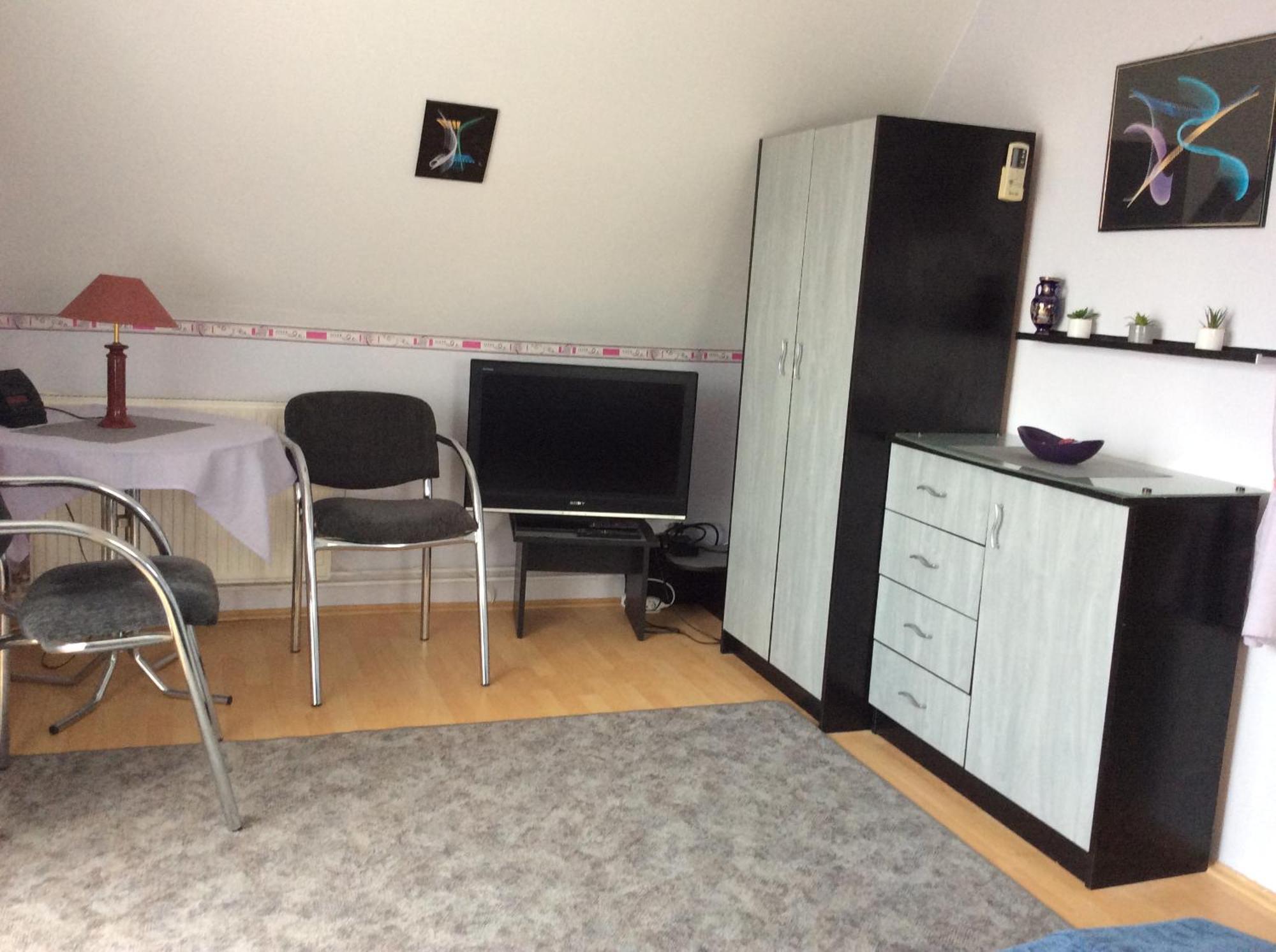 Gyenesi Virag Apartman Gyenesdias Bilik gambar