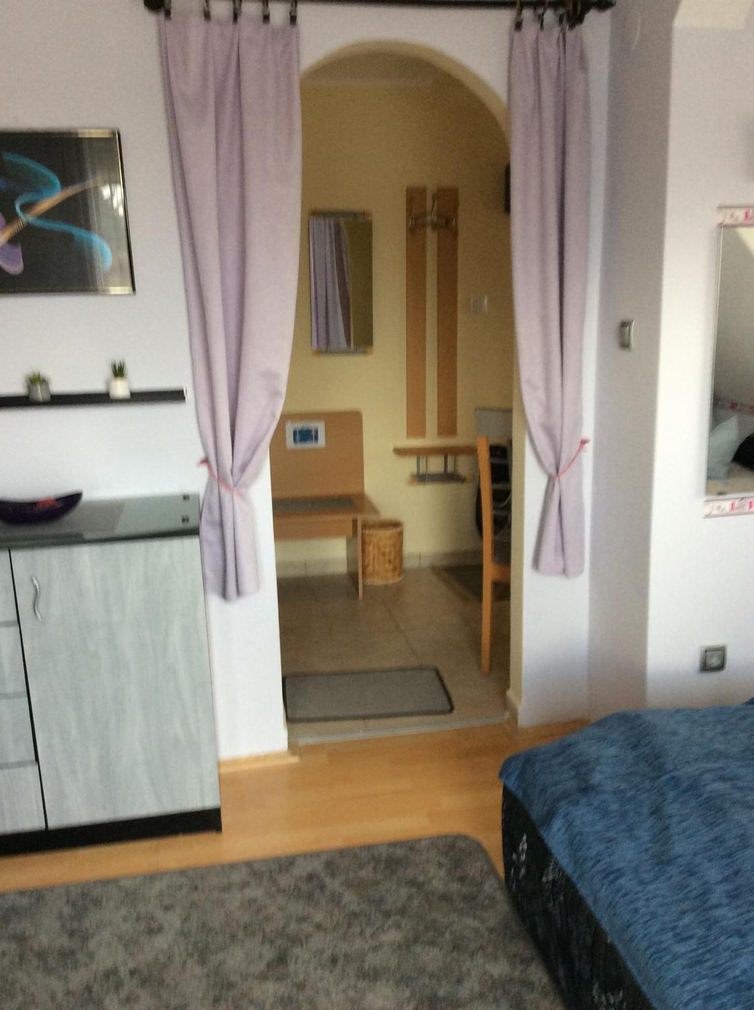 Gyenesi Virag Apartman Gyenesdias Bilik gambar