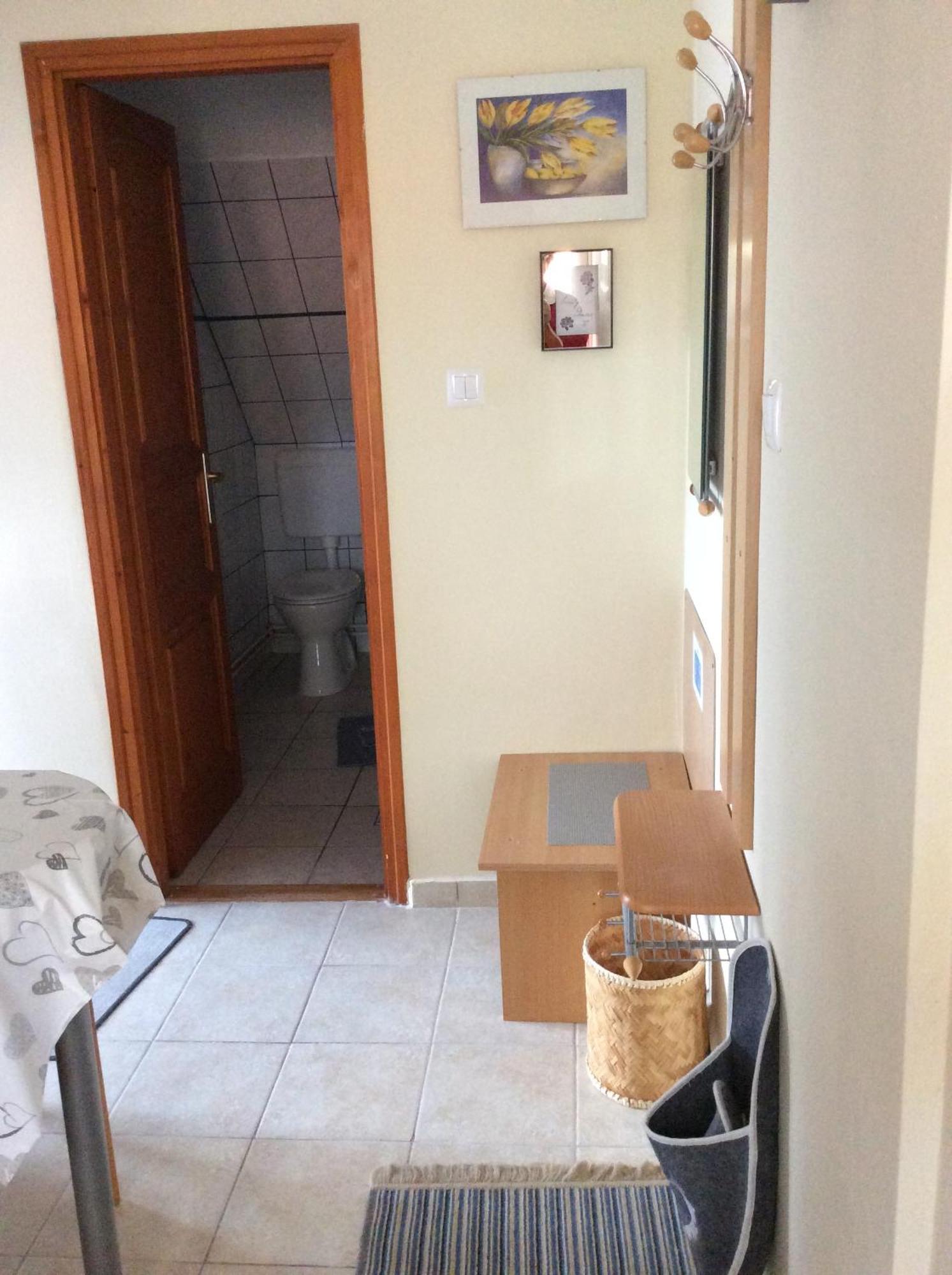 Gyenesi Virag Apartman Gyenesdias Bilik gambar