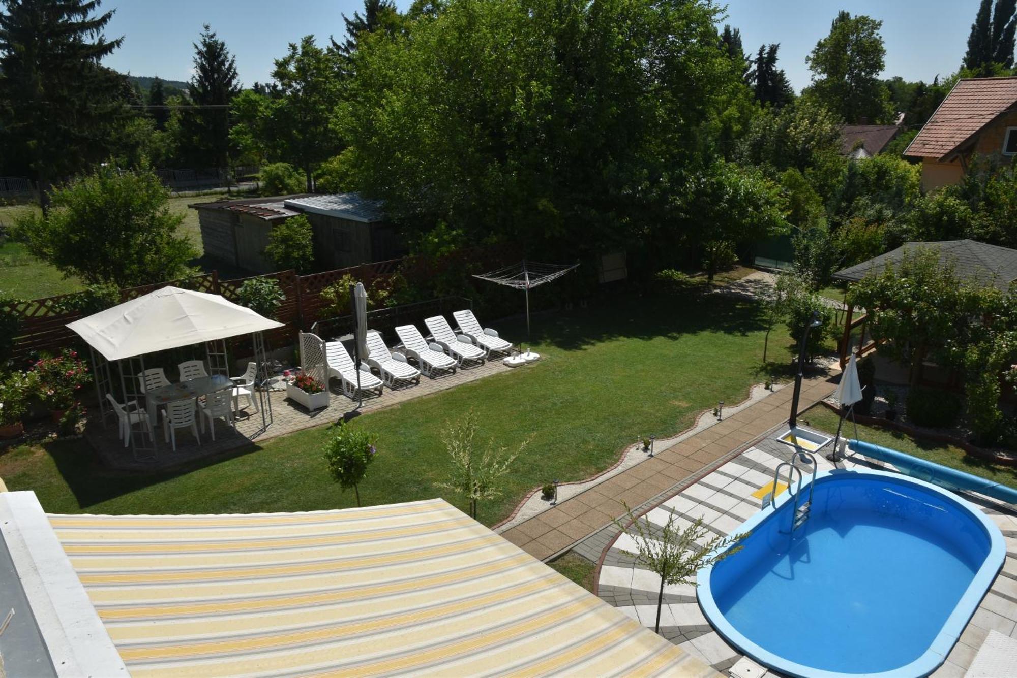 Gyenesi Virag Apartman Gyenesdias Bilik gambar
